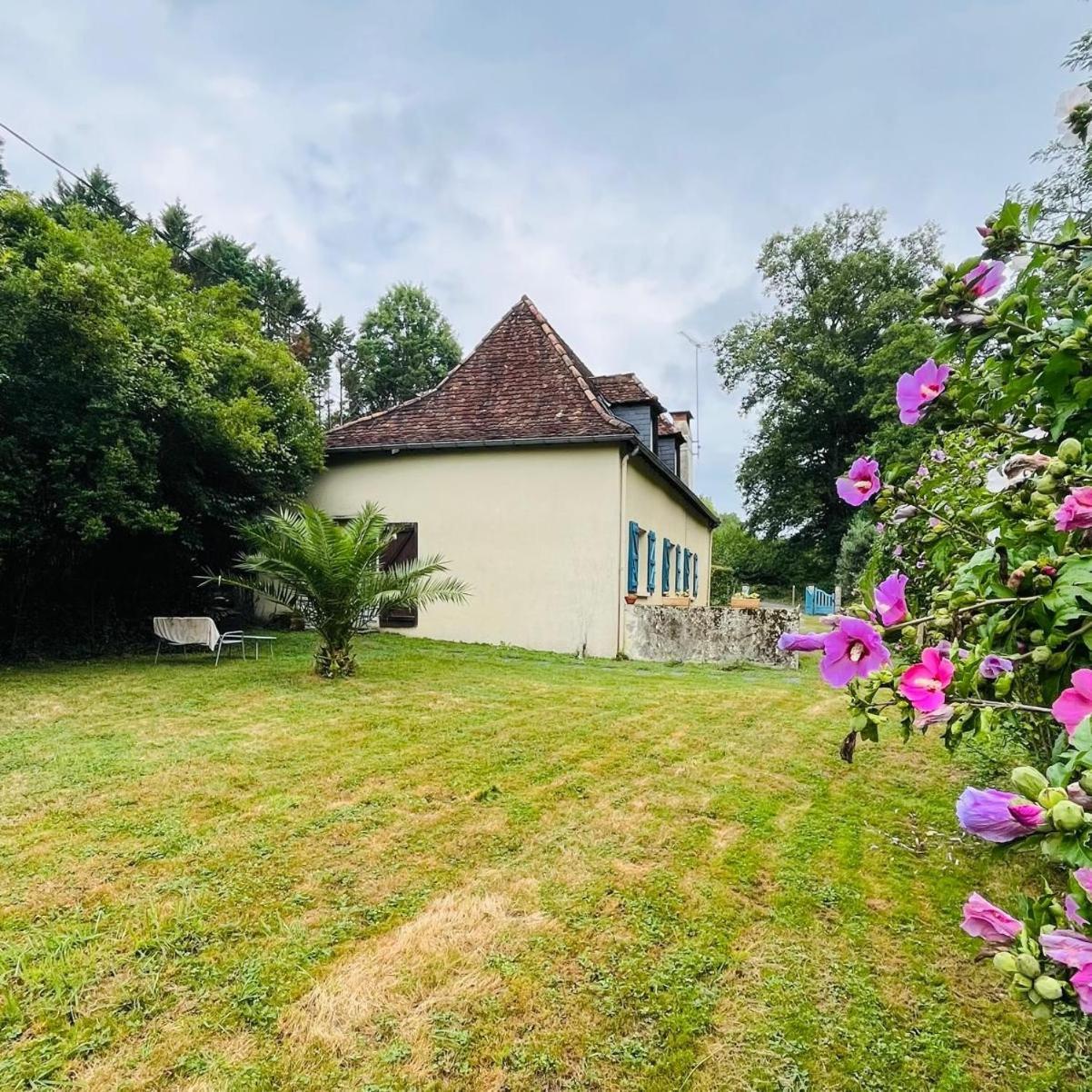 Meuble De Tourisme Fontarrabie Saint-Jacques (Pyrenees-Atlantiques) Exterior photo
